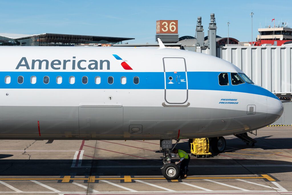 American Airlines Nose