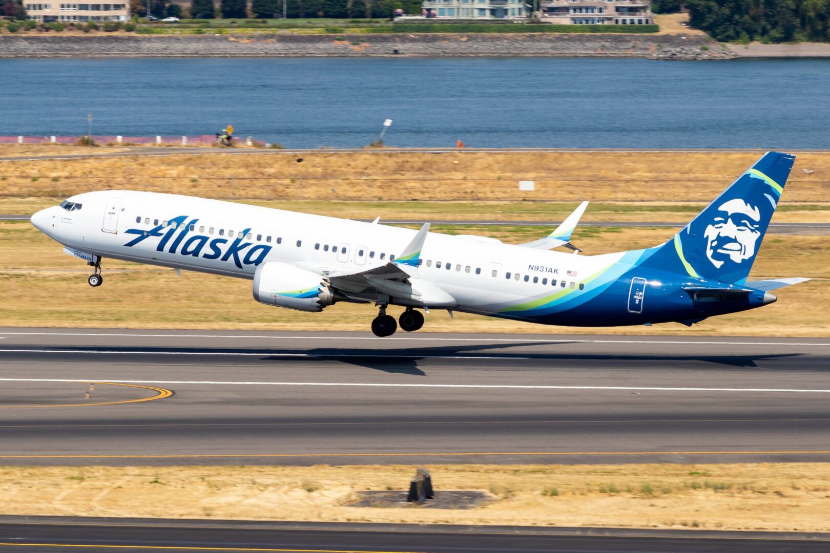 Blake Cannell Alaska Airlines Used